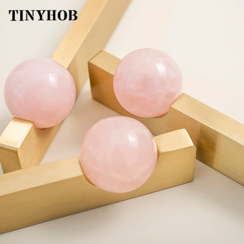 Weiße Kristallkugel + Messing  – Furniture Hardware Drop Pulls Bewertung und Preis